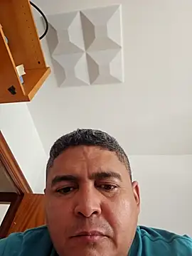 gordito xx online show from November 17, 2025, 10:32 am