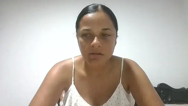 GiveLove1 online show from November 2, 2025, 2:03 am