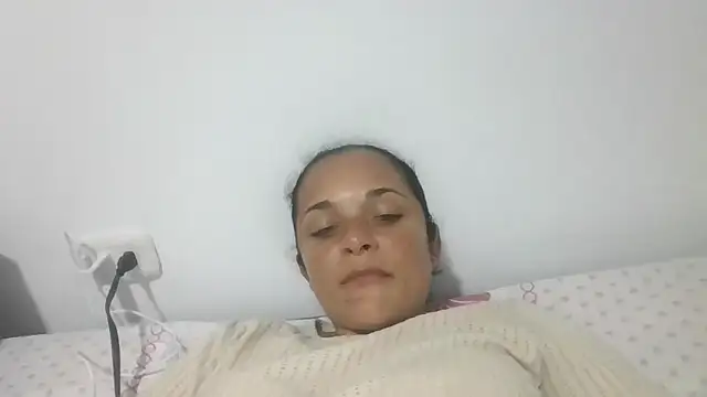 GiveLove1 online show from November 17, 2025, 12:16 am