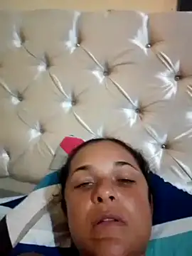 GiveLove1 online show from December 23, 2025, 4:10 am