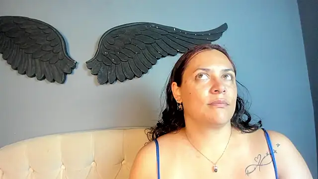 Biiancacox online show from February 12, 2026, 3:12 am