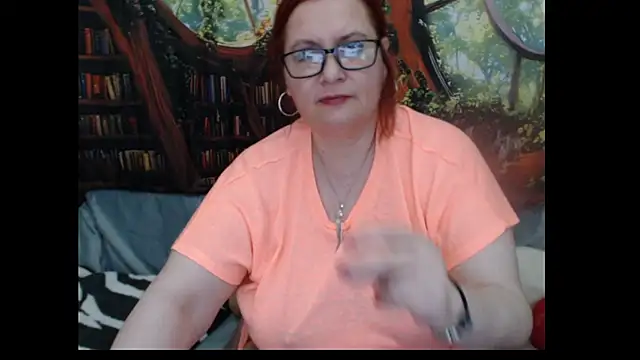 Snapshot of PlayfullMature chatting on May 24, 2026, 6:24 pm PlayfullMature online show from May 24, 2026, 6:24 pm