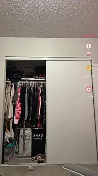 ThickerThanYoBitch online show from February 16, 2026, 8:38 pm