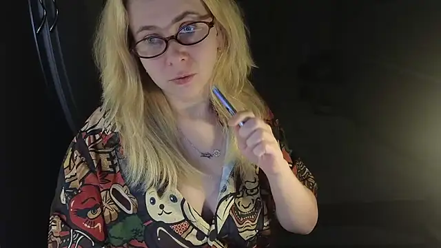 Riley Roo online show from March 3, 2026, 5:19 pm