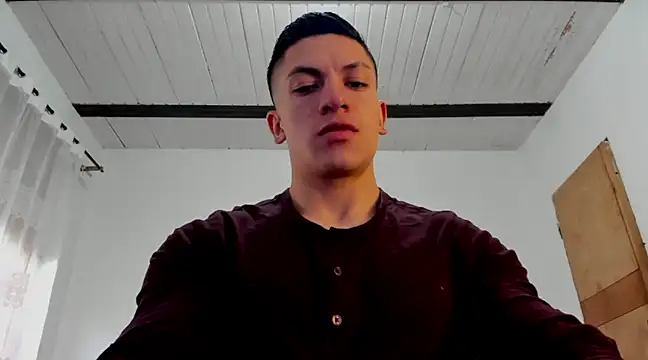 Snapshot of aquiles_51 chatting on December 1, 2024, 10:32 pm aquiles 51 online show from December 1, 2024, 10:32 pm