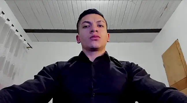 Snapshot of aquiles_51 chatting on December 5, 2024, 10:56 pm aquiles 51 online show from December 5, 2024, 10:56 pm