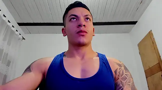 Snapshot of aquiles_51 chatting on December 12, 2024, 11:03 pm aquiles 51 online show from December 12, 2024, 11:03 pm