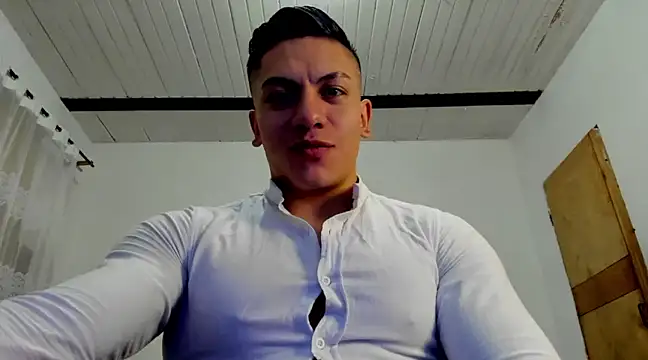 Snapshot of aquiles_51 chatting on January 3, 2025, 11:12 pm aquiles 51 online show from January 3, 2025, 11:12 pm