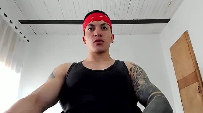 Snapshot of aquiles_51 chatting on March 18, 2025, 7:31 pm aquiles 51 online show from March 18, 2025, 7:31 pm