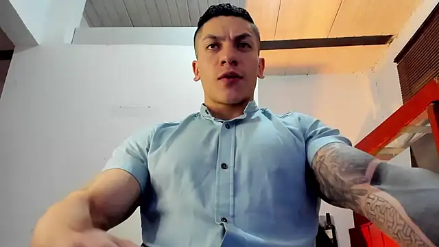 Snapshot of aquiles_51 chatting on October 15, 2025, 8:31 pm aquiles 51 online show from October 15, 2025, 8:31 pm