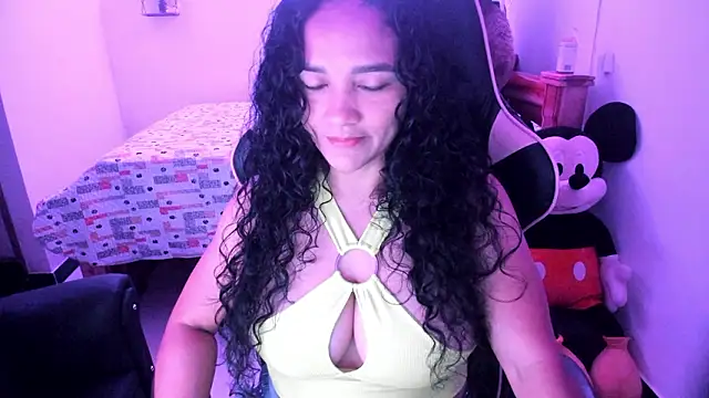 rayza mature 154 online show from February 24, 2026, 9:02 pm