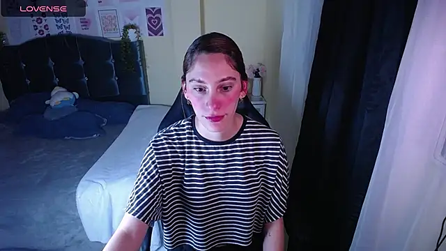 IsaBaileys  online show from March 6, 2026, 1:02 am