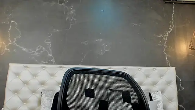 Snapshot of BruceDallas chatting on December 12, 2024, 8:10 pm BruceDallas online show from December 12, 2024, 8:10 pm