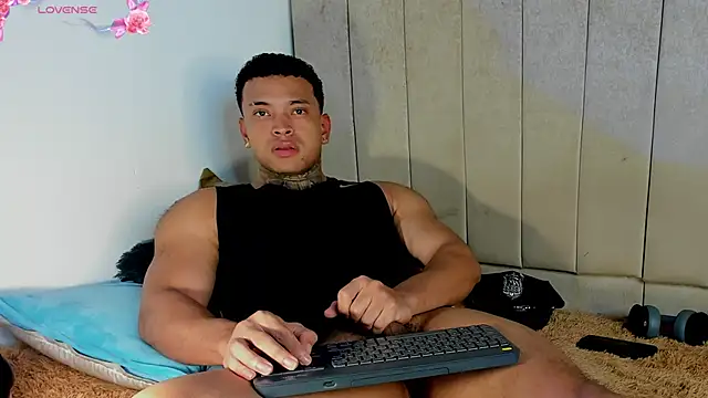 Stiven collins online show from April 16, 2026, 2:51 pm