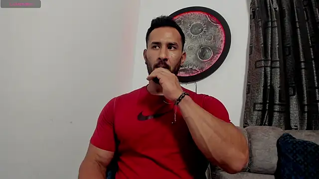 Snapshot of curt_xxx chatting on May 7, 2026, 2:17 am curt xxx online show from May 7, 2026, 2:17 am