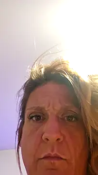 Snapshot of rjeanr4u chatting on December 16, 2025, 11:15 am rjeanr4u online show from December 16, 2025, 11:15 am