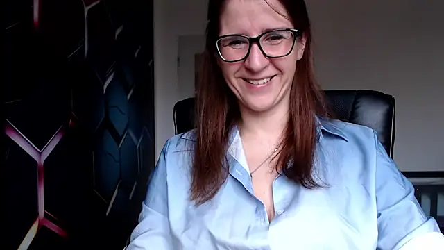 Snapshot of KayaRose chatting on December 24, 2024, 8:11 am KayaRose online show from December 24, 2024, 8:11 am