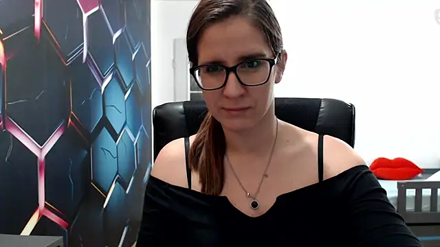 Snapshot of KayaRose chatting on January 1, 2025, 7:32 pm KayaRose online show from January 1, 2025, 7:32 pm