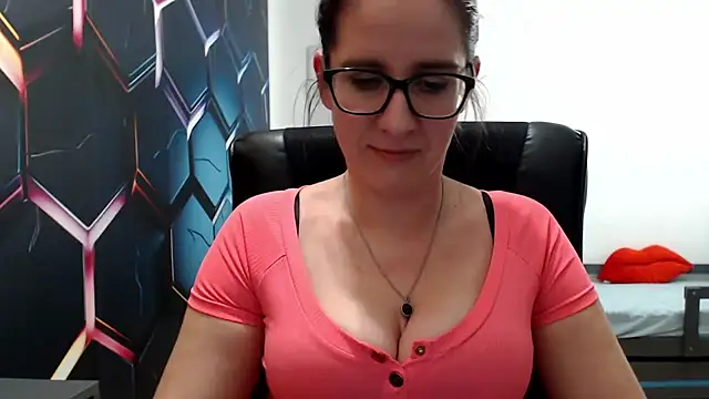 Snapshot of KayaRose chatting on January 28, 2025, 7:21 pm KayaRose online show from January 28, 2025, 7:21 pm