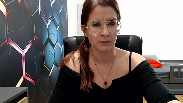 Snapshot of KayaRose chatting on February 18, 2025, 7:09 pm KayaRose online show from February 18, 2025, 7:09 pm