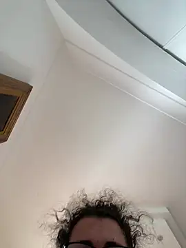 Snapshot of MorbidaMonica01 chatting on January 16, 2026, 9:46 am MorbidaMonica01 online show from January 16, 2026, 9:46 am