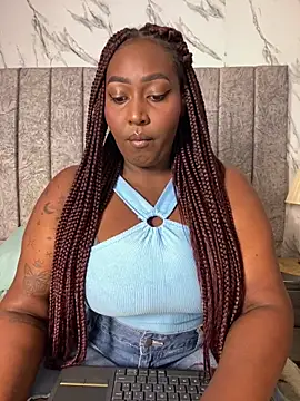 emilyrojas online show from March 11, 2026, 12:22 pm