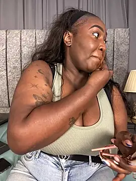 emilyrojas online show from March 18, 2026, 3:37 pm