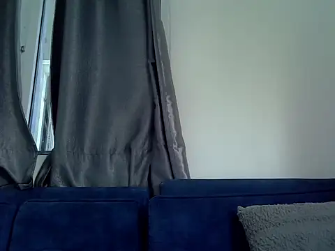 Amberay1 online show from April 30, 2026, 8:42 am