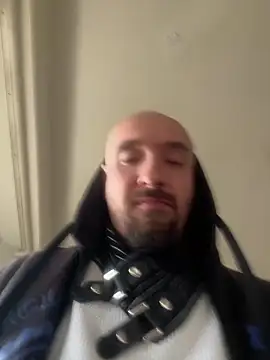 branleurbidu90 online show from February 9, 2026, 11:47 am