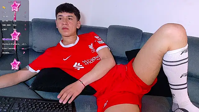 Snapshot of Mr_daren_ chatting on November 11, 2025, 7:03 pm Mr daren online show from November 11, 2025, 7:03 pm