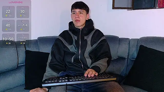 Snapshot of Mr_daren_ chatting on December 1, 2025, 7:08 pm Mr daren online show from December 1, 2025, 7:08 pm