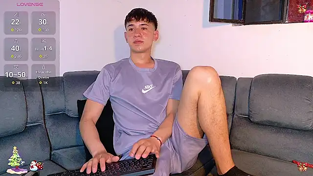 Snapshot of Mr_daren_ chatting on December 5, 2025, 8:49 pm Mr daren online show from December 5, 2025, 8:49 pm