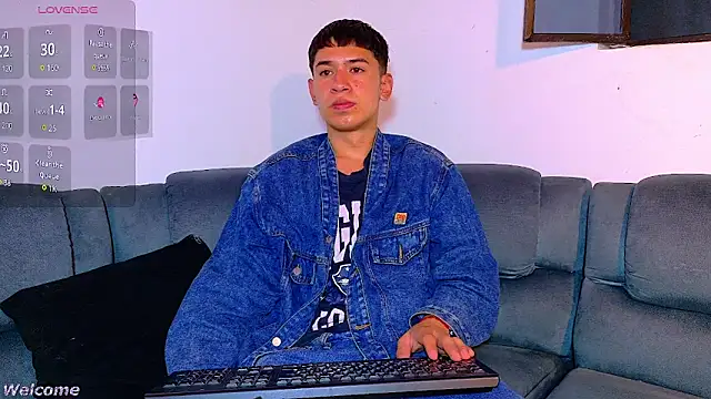 Mr daren  online show from March 23, 2026, 6:45 pm