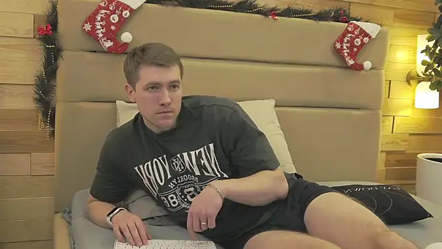 EthanPinkman online show from December 22, 2025, 4:20 am