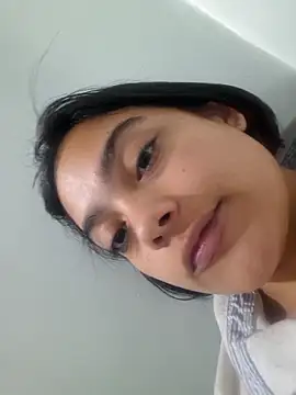 littlemelii online show from December 1, 2025, 11:21 pm