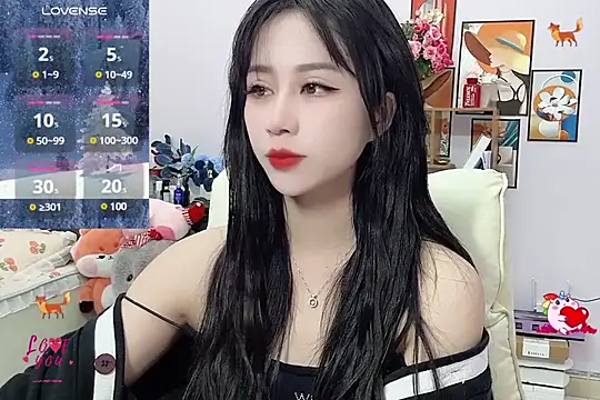  LLisa  online show from February 11, 2025, 6:08 am