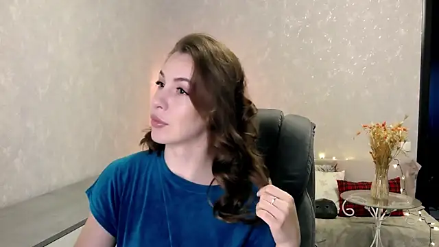 Snapshot of Naughty__Megan chatting on July 13, 2026, 3:42 am Naughty Megan online show from July 13, 2026, 3:42 am