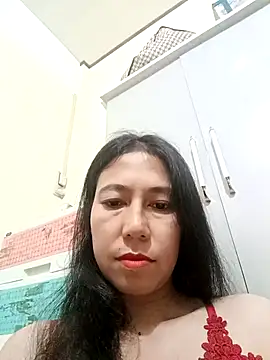 2HotAsain4u online show from April 11, 2026, 11:20 pm