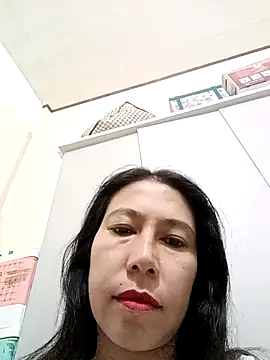 Snapshot of 2HotAsain4u chatting on April 19, 2026, 10:01 pm 2HotAsain4u online show from April 19, 2026, 10:01 pm