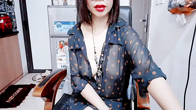 Snapshot of Miu-Le chatting on March 26, 2026, 4:12 pm Miu-Le online show from March 26, 2026, 4:12 pm
