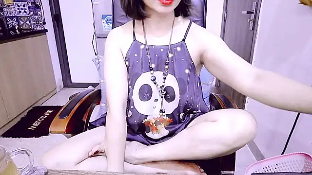 Snapshot of Miu-Le chatting on April 20, 2026, 6:27 am Miu-Le online show from April 20, 2026, 6:27 am