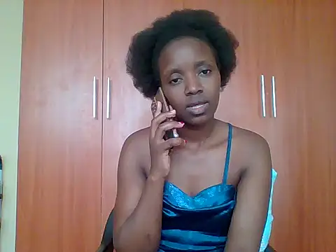 sexy darleen23 online show from November 1, 2025, 9:44 am