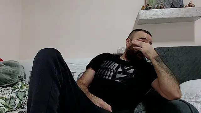 Snapshot of ivat80 chatting on December 29, 2024, 6:56 am ivat80 online show from December 29, 2024, 6:56 am