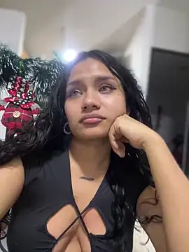 Riana Kean online show from December 4, 2024, 5:49 am