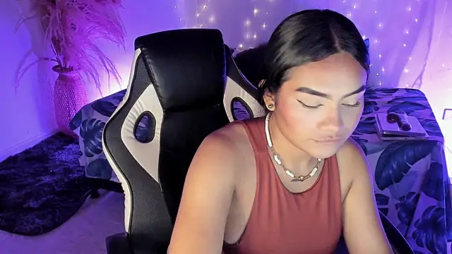 Riana Kean online show from March 15, 2026, 3:56 am