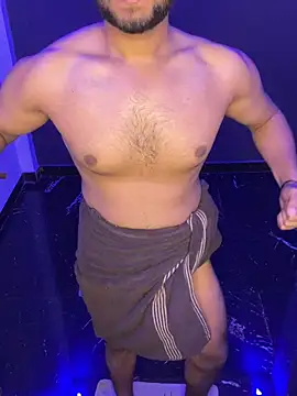 Snapshot of Cum_on_your_tityyy chatting on February 8, 2026, 5:33 am Cum on your tityyy online show from February 8, 2026, 5:33 am