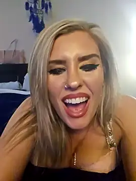 Snapshot of ellieconradxo chatting on January 14, 2025, 3:53 am ellieconradxo online show from January 14, 2025, 3:53 am