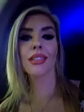 Snapshot of ellieconradxo chatting on February 1, 2025, 4:46 am ellieconradxo online show from February 1, 2025, 4:46 am