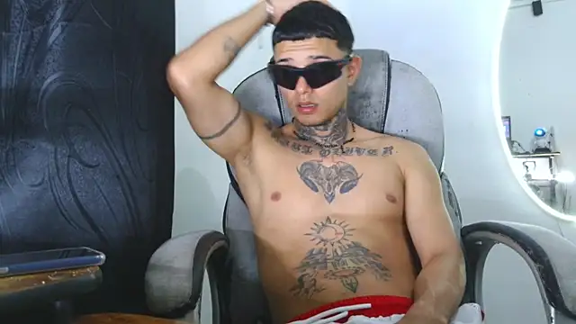 Skartoliver online show from September 10, 2025, 2:55 am