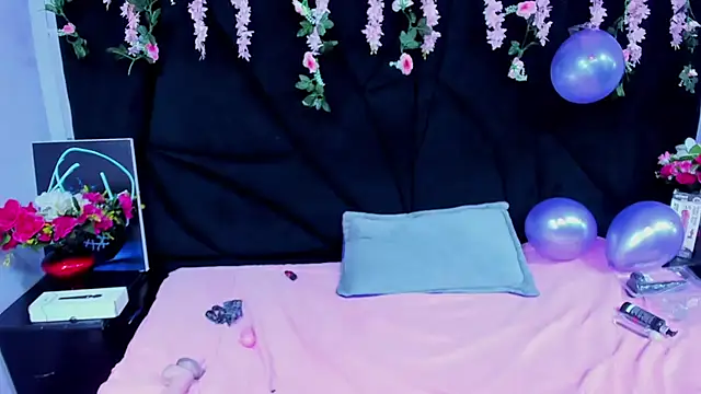 Cocoo Nuth online show from February 8, 2025, 6:43 am